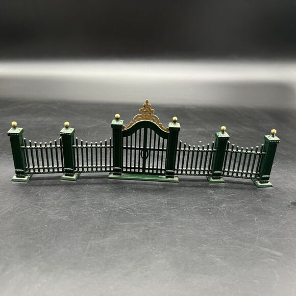 Dept 56 Heritage Village Wrought Iron Gate and Fence 9 Pc #5514-0 Christmas - Picture 2 of 12